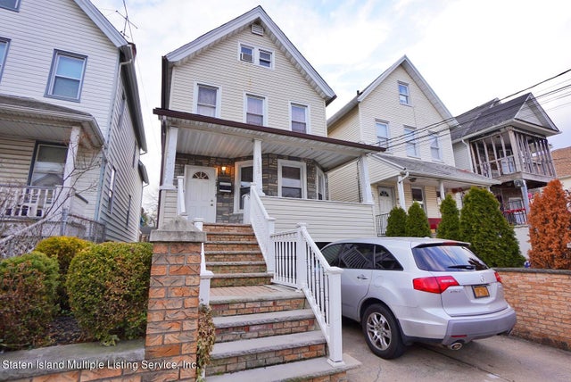 1600 Castleton Ave, Staten Island